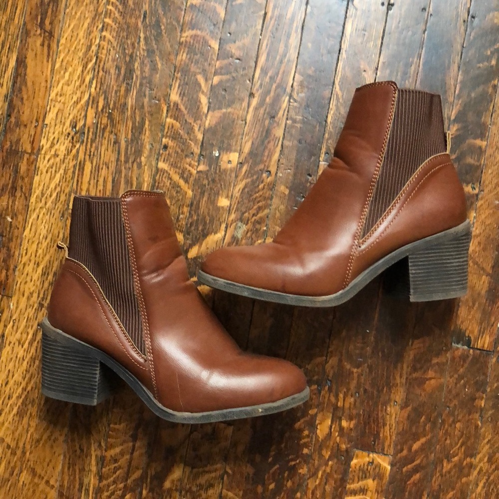 Bamboo brown chunky heel ankle boots